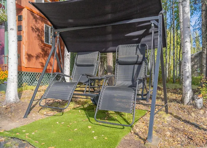 The Skarland Trail Cabin